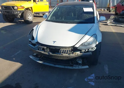 2020 Tesla Model 3 Performance Dual Motor All-Wheel Drive from USA, damaged, VIN 5YJ3E1EC0LF587023